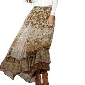 H&M High Waisted Floral Print Ruffle Hem Boho Maxi Skirt in Green Multi